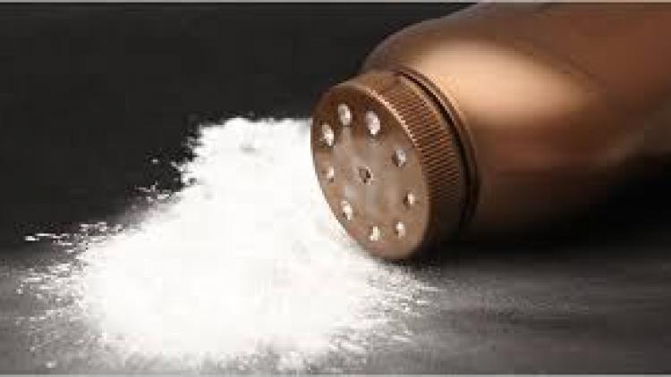 ವಿದ್ಯಾರ್ಥಿನಿಯ ಮುಖಕ್ಕೆ ಮಸಿ ಬಳಿದ ಅಧ್ಯಾಪಕ